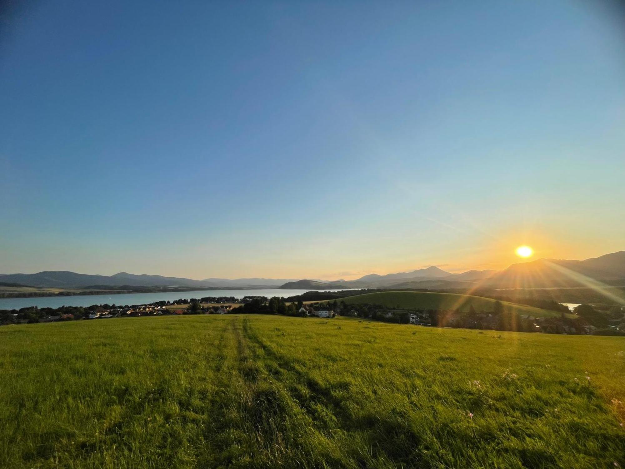 Tatralake Houses Near Lake Liptovska Mara And Aquapark Tatralandia Липтовски-Трновец Экстерьер фото